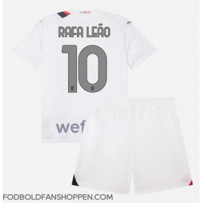 AC Milan Rafael Leao #10 Udebanetrøje Børn 2023-24 Kortærmet (+ Korte bukser)